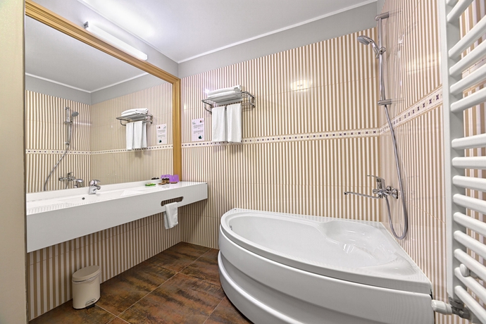 Imagen de la habitación del Aparthotel Tomis Garden. Foto 10