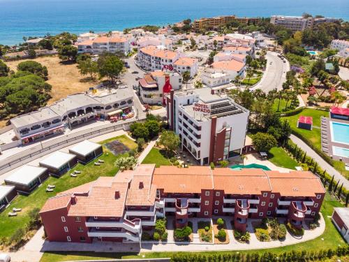 Imagen general del Aparthotel Topazio Vibe Beach - Adults Friendly. Foto 5