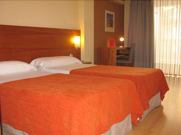 Imagen de la habitación del Aparthotel Torre Monreal Hotel. Foto 5