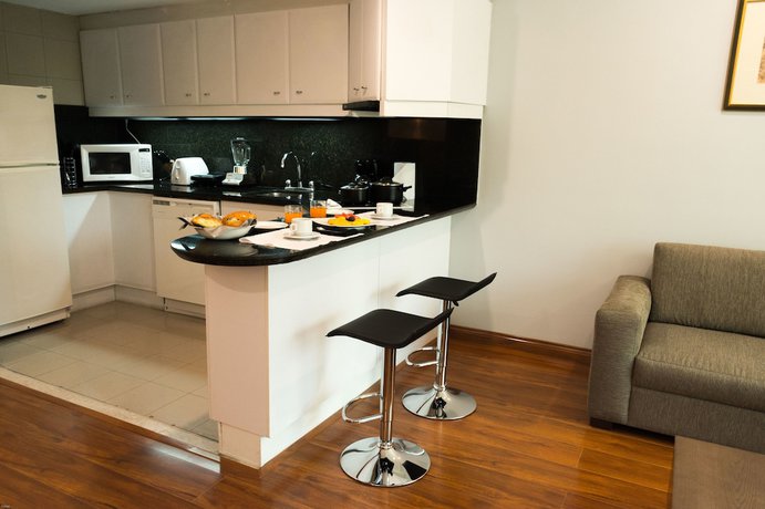 Imagen de la habitación del Aparthotel Torres de Suites by InAmazonas. Foto 9