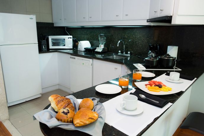 Imagen de la habitación del Aparthotel Torres de Suites by InAmazonas. Foto 11