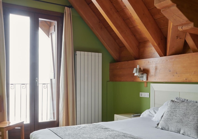 Imagen de la habitación del Aparthotel Tres Qui&ntilde;ones. Foto 2