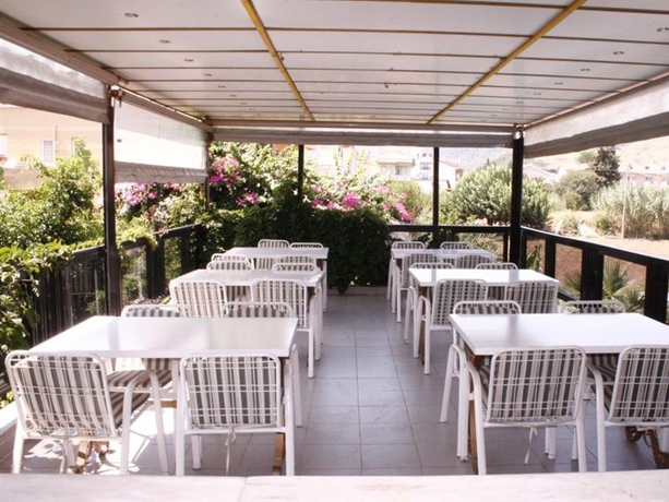 Imagen general del Aparthotel Tropic Marina. Foto 3