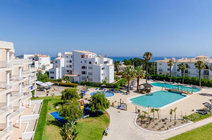Imagen de los interiores del Aparthotel Turim Estrela do Vau. Foto 11