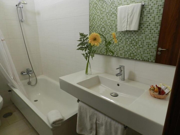 Imagen de la habitación del Aparthotel Udalla Park. Foto 14