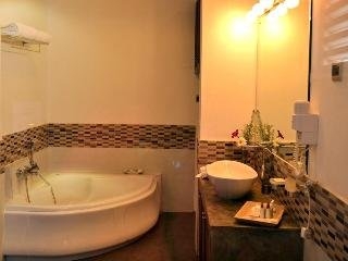 Imagen de la habitación del Aparthotel Unique Towers. Foto 5