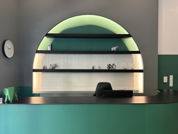 Imagen de los interiores del Aparthotel Urban Elephant Suites. Foto 19