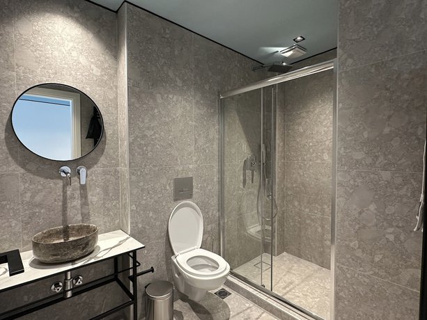Imagen de la habitación del Aparthotel Urban Elephant Suites. Foto 5