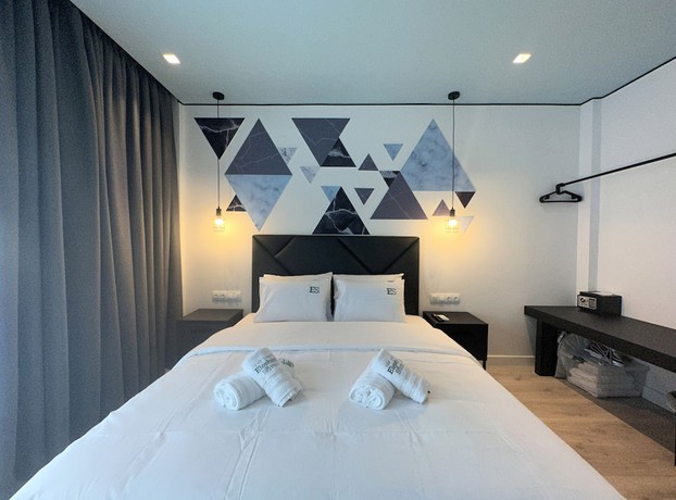 Imagen de la habitación del Aparthotel Urban Elephant Suites. Foto 15