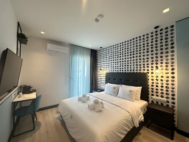 Imagen de la habitación del Aparthotel Urban Elephant Suites. Foto 17