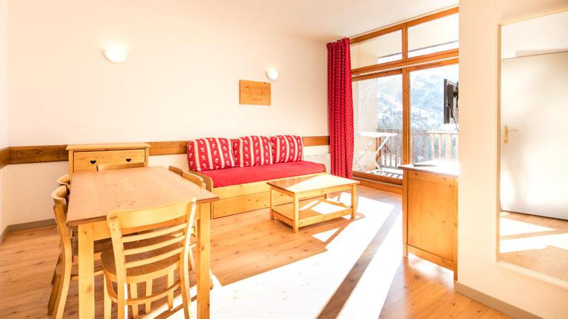 Imagen de la habitación del Aparthotel Vacanc&eacute;ole Le Hameau De Valloire. Foto 2