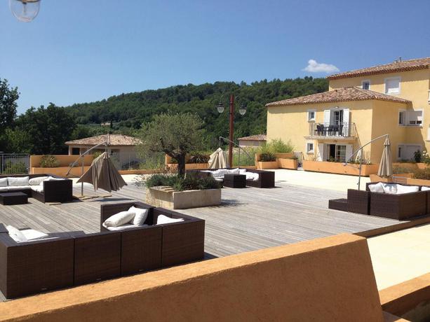 Imagen de los exteriores del Aparthotel Vacanc&eacute;ole &ndash; Le Domaine de Camiole. Foto 9