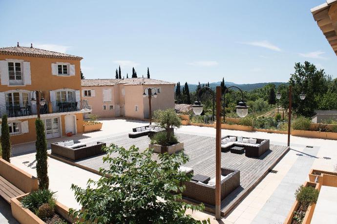 Imagen de los exteriores del Aparthotel Vacanc&eacute;ole &ndash; Le Domaine de Camiole. Foto 10