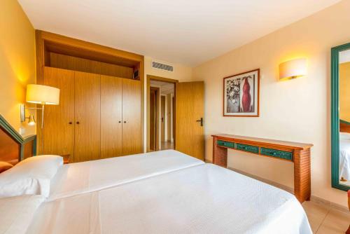 Imagen de la habitación del Aparthotel Valentin Grand Park Suite. Foto 13