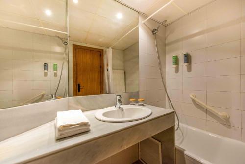 Imagen de la habitación del Aparthotel Valentin Grand Park Suite. Foto 15
