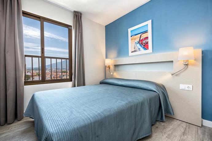 Imagen de la habitación del Aparthotel Veramar. Foto 2