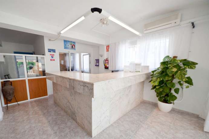 Imagen de los interiores del Aparthotel Vibra Del Mar - Adults Only. Foto 14