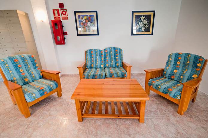 Imagen de los interiores del Aparthotel Vibra Del Mar - Adults Only. Foto 16