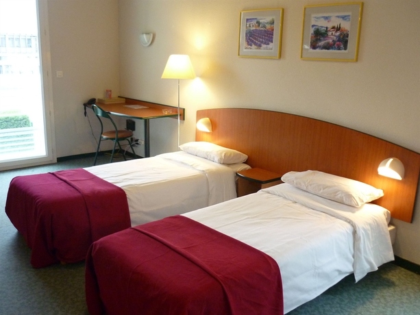 Imagen de la habitación del Aparthotel Victoria Garden Pau. Foto 1