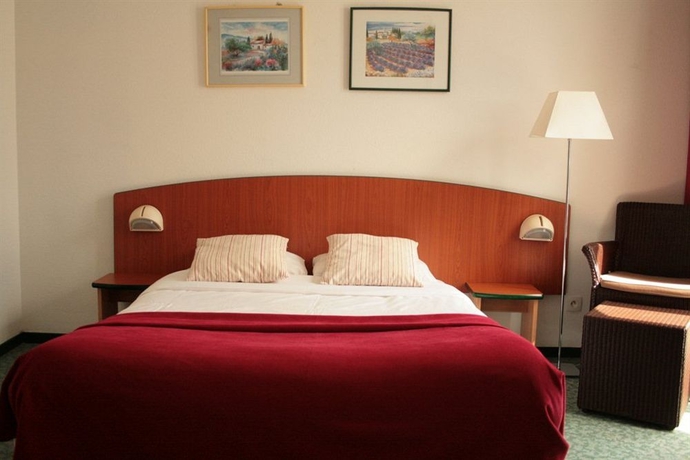 Imagen de la habitación del Aparthotel Victoria Garden Pau. Foto 6
