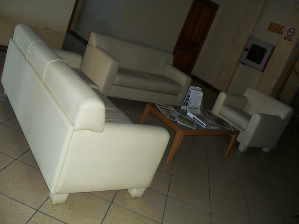 Imagen de los interiores del Aparthotel Vidalbir. Foto 6
