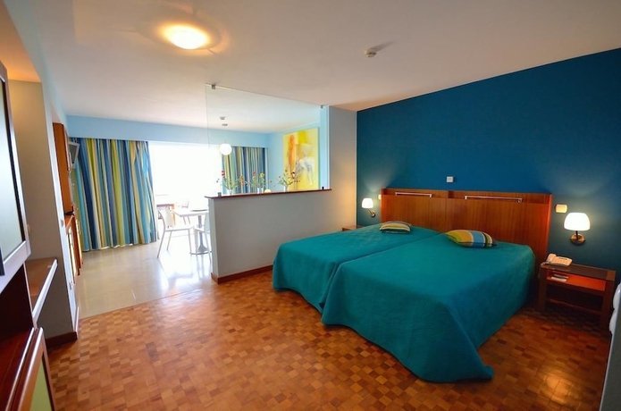 Imagen de la habitación del Aparthotel Vila Luz. Foto 8