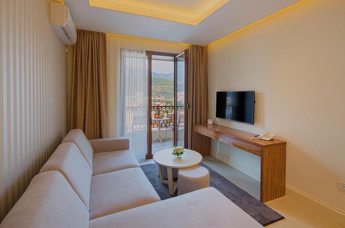Imagen de los interiores del Aparthotel Villa Aria. Foto 9