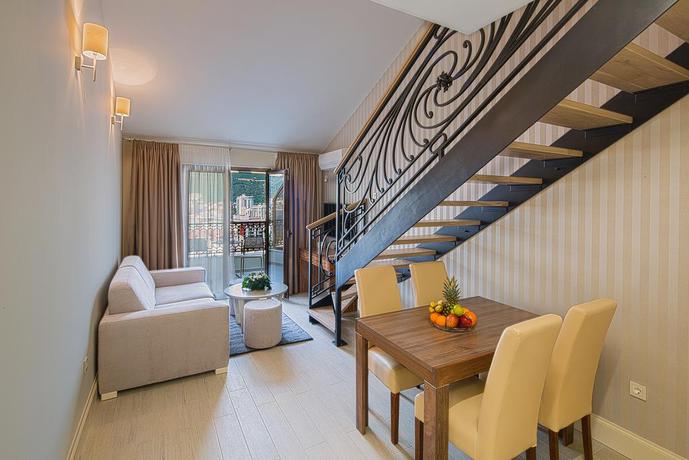 Imagen de los interiores del Aparthotel Villa Aria. Foto 12