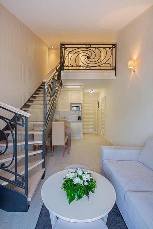 Imagen de los interiores del Aparthotel Villa Aria. Foto 13