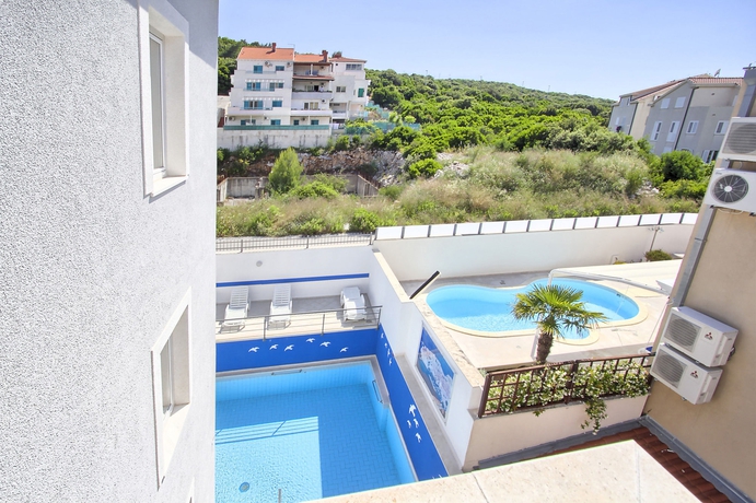 Imagen general del Aparthotel Villa Erna. Foto 1