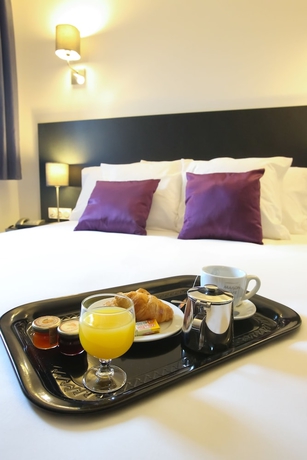 Imagen de la habitación del Aparthotel Villa Paris Orly. Foto 3