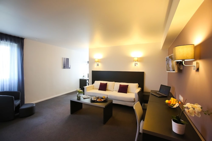 Imagen de la habitación del Aparthotel Villa Paris Orly. Foto 8