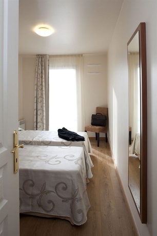 Imagen de la habitación del Aparthotel Villa Val Sénart. Foto 1