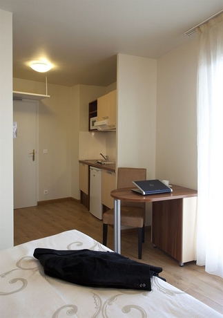 Imagen de la habitación del Aparthotel Villa Val S&eacute;nart. Foto 3