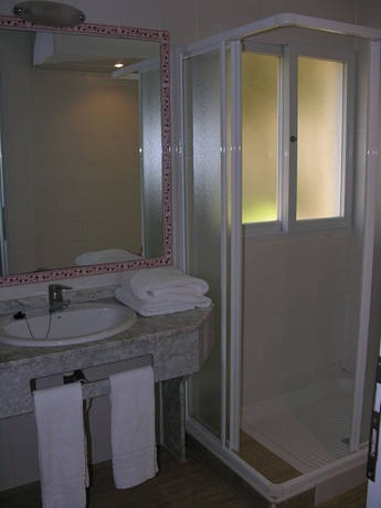 Imagen de la habitación del Aparthotel Villas La Manga. Foto 2