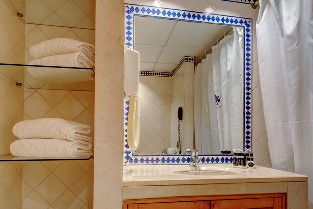 Imagen de la habitación del Aparthotel Vip Executive Eden. Foto 8
