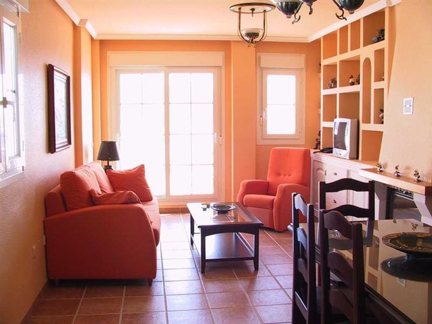 Imagen general del Aparthotel Vistamar, Cabo de Gata. Foto 1