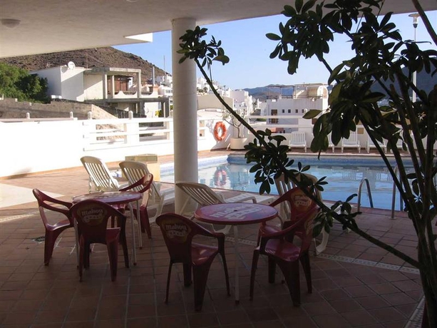 Imagen general del Aparthotel Vistamar, Cabo de Gata. Foto 5