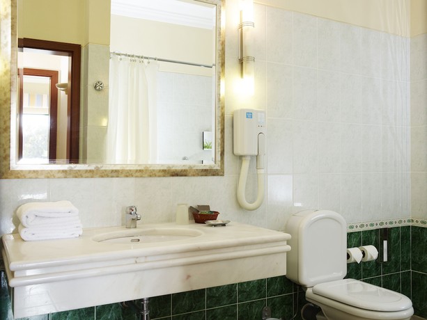 Imagen de la habitación del Aparthotel Voco Formosa Park &ndash; Algarve. Foto 13