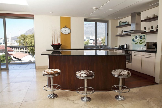 Imagen de la habitación del Aparthotel Waterfront Village. Foto 4