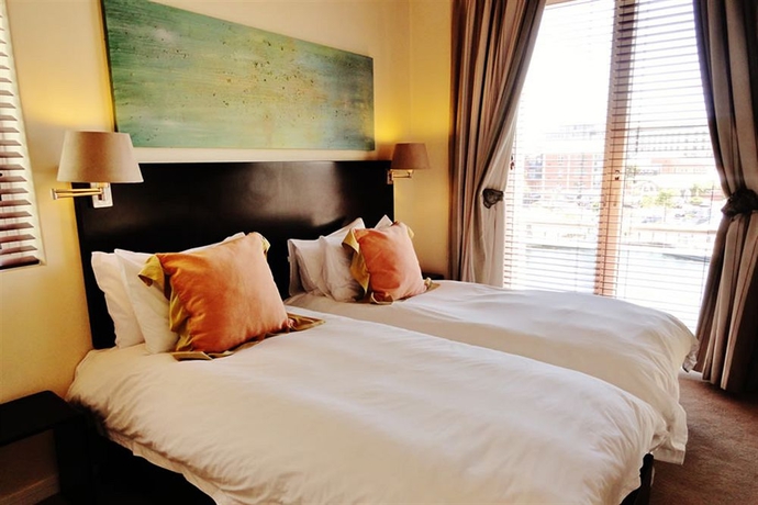 Imagen de la habitación del Aparthotel Waterfront Village. Foto 12