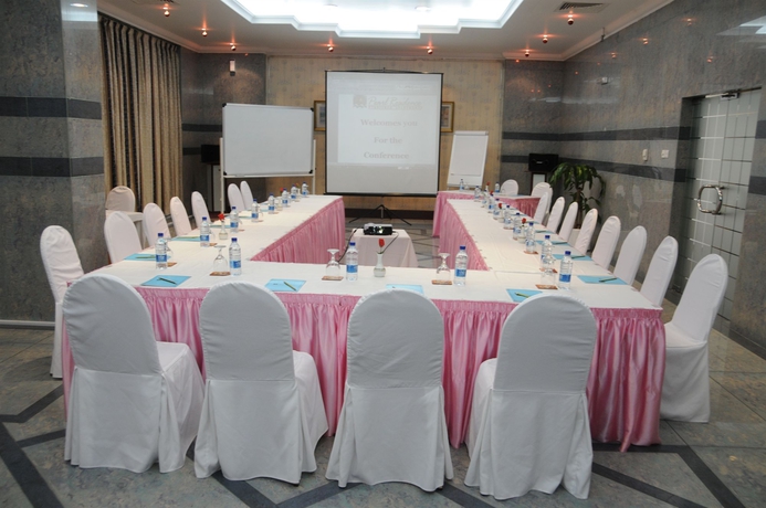 Imagen de los interiores del Aparthotel West Zone Pearl Hotel Apartment. Foto 13