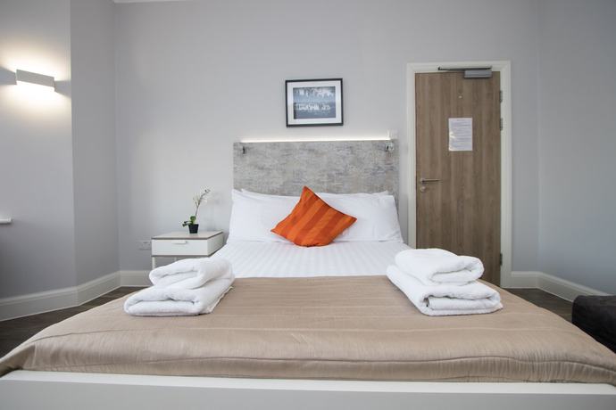 Imagen de la habitación del Aparthotel Westciti Caroco. Foto 11