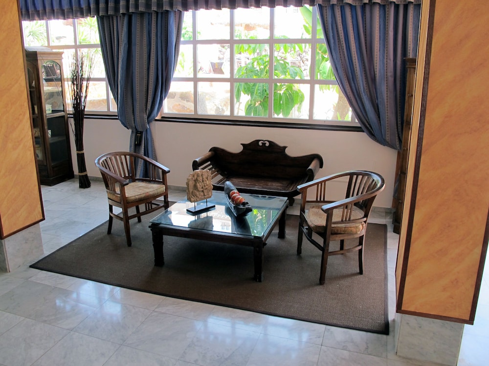 Imagen de los interiores del Aparthotel Whala!tenerife. Foto 17