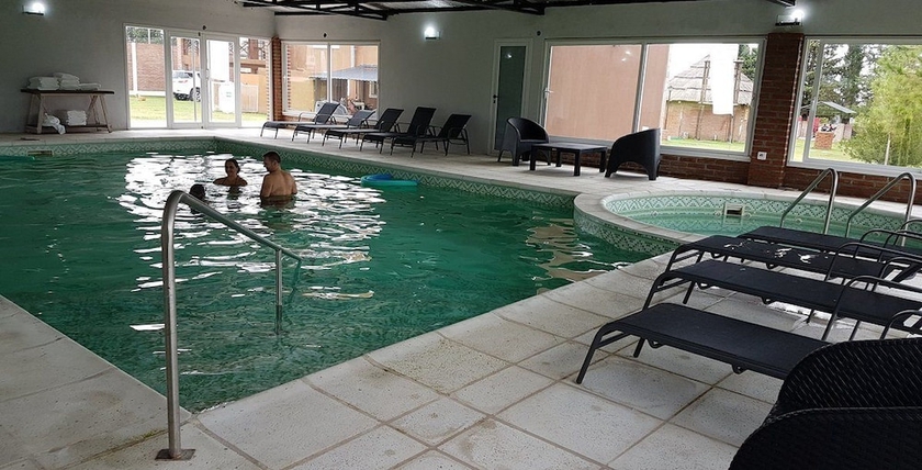 Imagen de la piscina del Aparthotel Winds Hill Home Resort. Foto 17