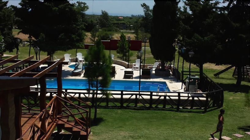 Imagen de la piscina del Aparthotel Winds Hill Home Resort. Foto 18