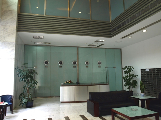 Imagen de los interiores del Aparthotel World Union Service Apartment Cosmo. Foto 19