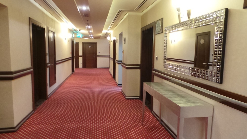 Imagen de los interiores del Aparthotel Xclusive Maples Hotel Apartment. Foto 18