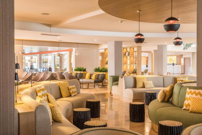 Imagen general del Aparthotel Zafiro Bah&iacute;a. Foto 10