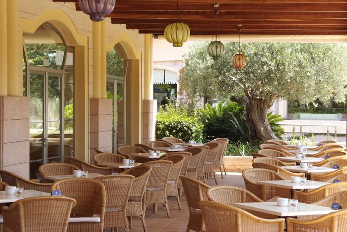 Imagen general del Aparthotel Zafiro Mallorca. Foto 9